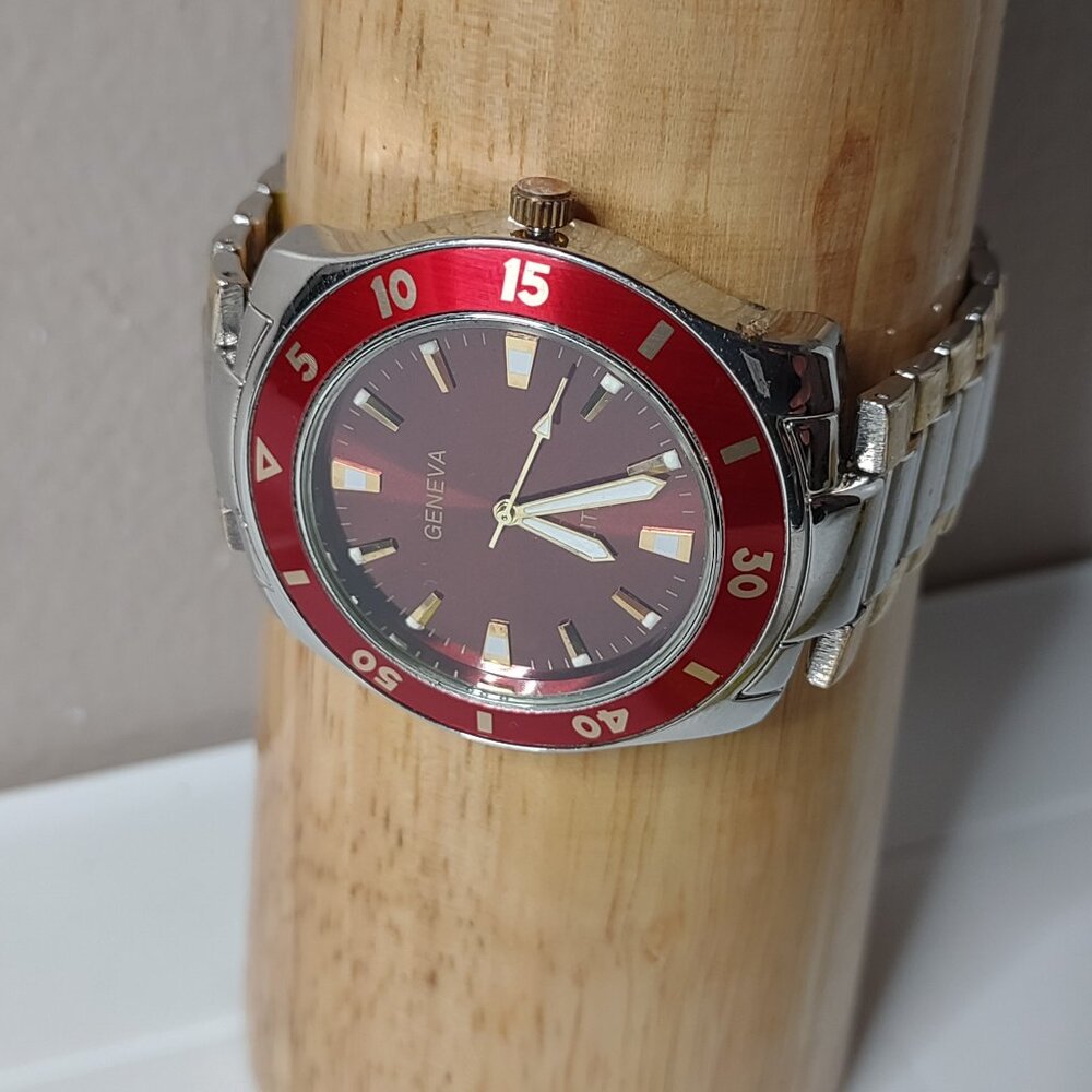 8.5 Inch Red Geneva Watch With Two Tone Band
